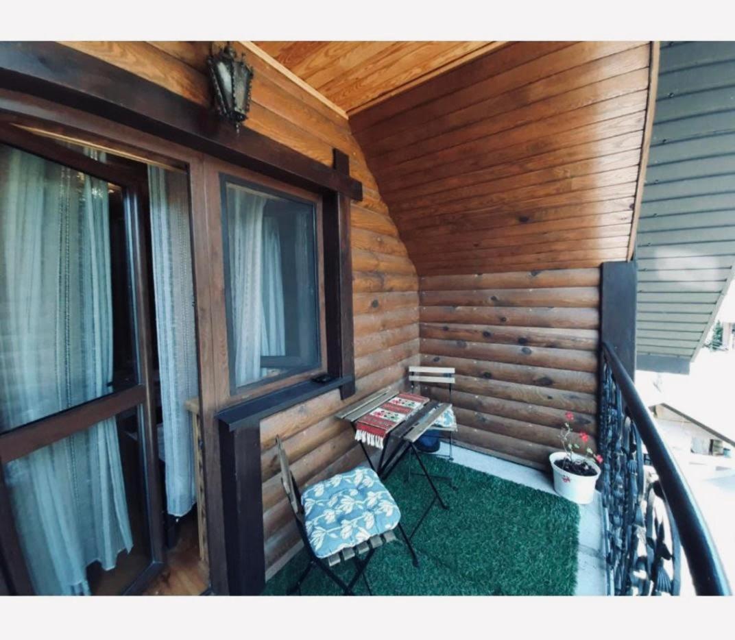 Садиба Орисин Явір Orysyn Yavir Casa de hóspedes Svityaz' Exterior foto